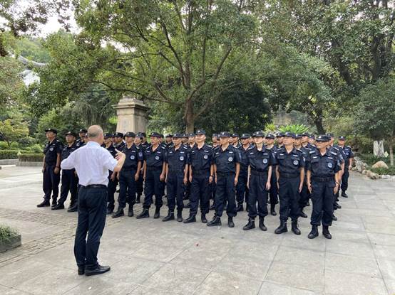 潤(rùn)州保安公司全力協(xié)助潤(rùn)州“精美鎮(zhèn)江”建設(shè)市容秩序管理工作