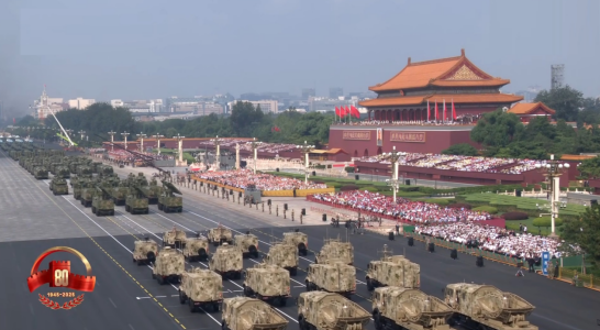 觀閱兵盛典 聚團(tuán)隊(duì)力量——公司組織集體觀看“9.3”閱兵盛典